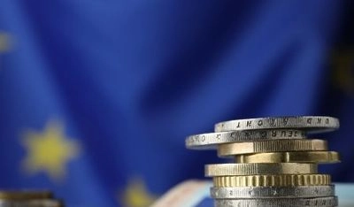 Чешское правительство обсуждает первый шаг к вступлению в еврозону на фоне споров в правящей коалиции 