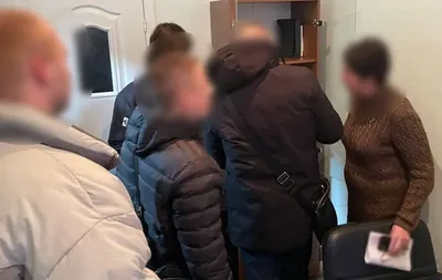 Разворовали 5,4 млн гривен на закупке укрытий на Днепропетровщине: чиновнице сообщили о подозрении