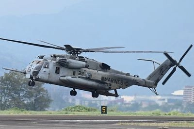У США після аварії вертольота п'ятьох зниклих морпіхів знайдено мертвими