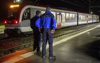 В Швейцарии полиция застрелила вооруженного топором иранца, который взял заложников в поезде