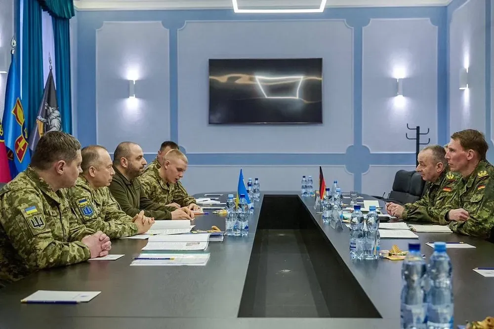 Umerov introduces Syrskyi, as the new Commander-in-Chief of the Armed Forces, to the Bundeswehr inspector