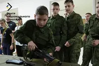На ВОТ Херсонщины оккупанты хотят открыли милитаристский детский кружок
