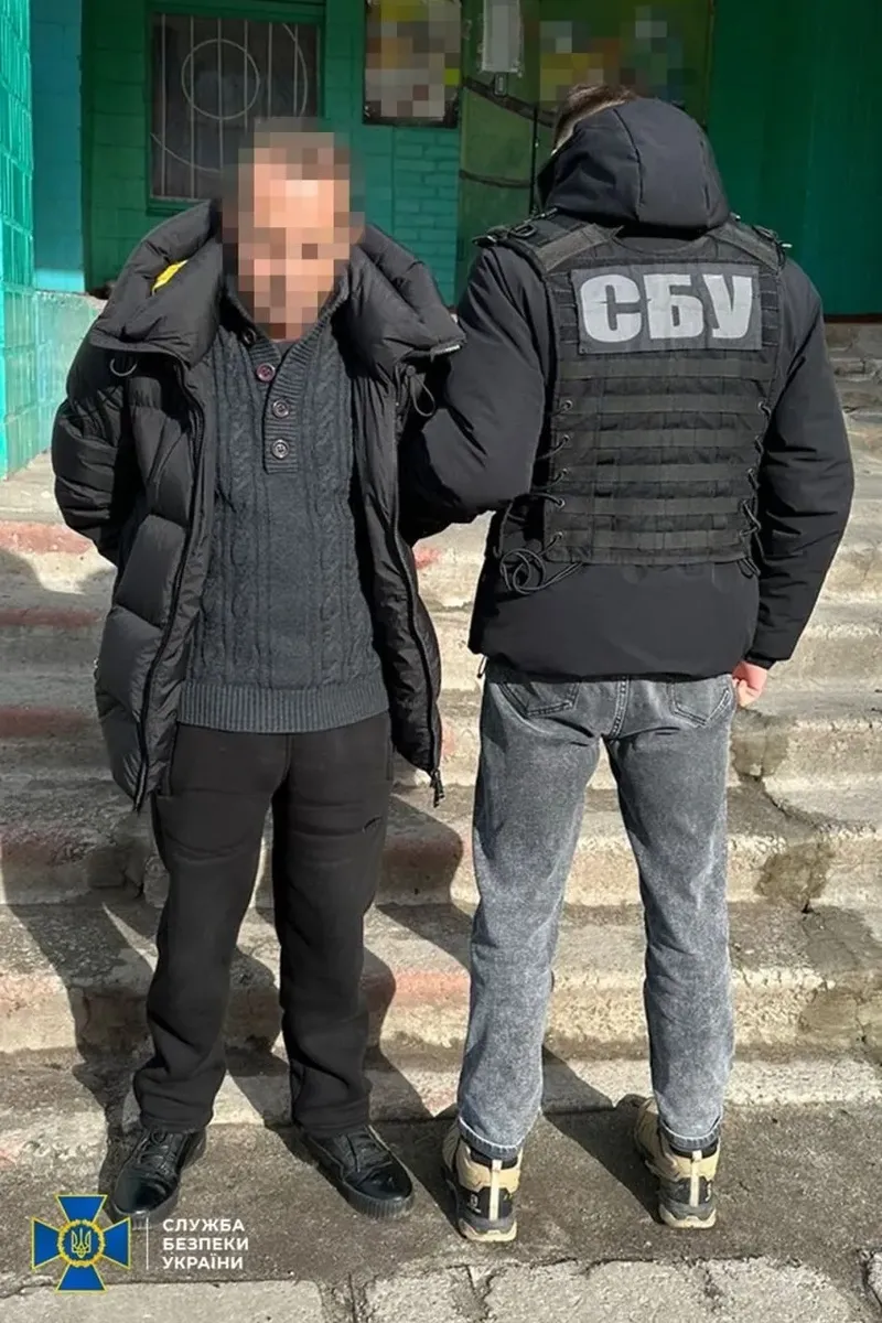 Another Russian informant detained in his own garage as he set up an "observation post" for the echelons of the Ukrainian Armed Forces
