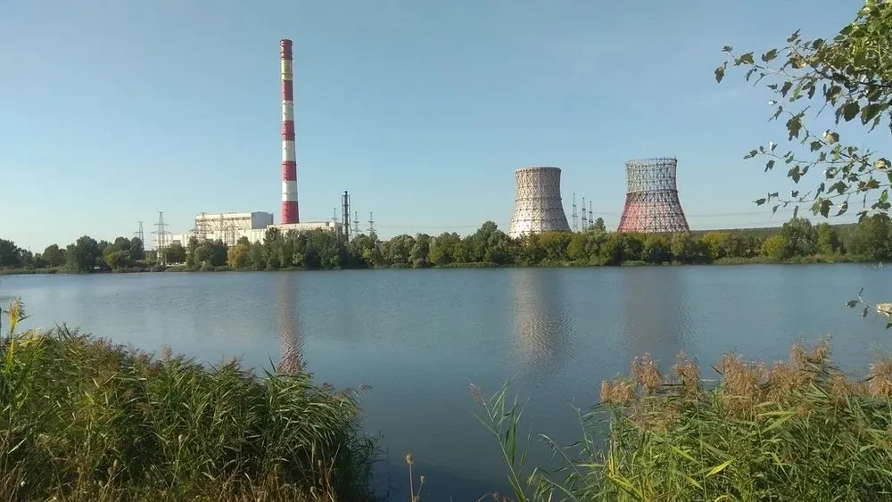 Russian attack on oil depot in Kharkiv leaks 3000 tons of oil into the environment, environmentalists test water in the Udy River