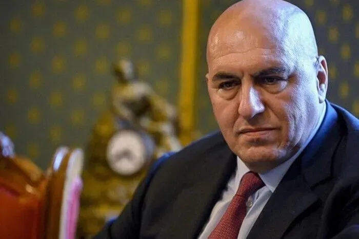 italian-defense-minister-is-hospitalized