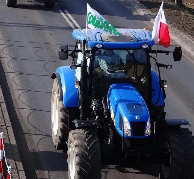 Next week, Polish farmers plan to block all checkpoints on the border with Ukraine