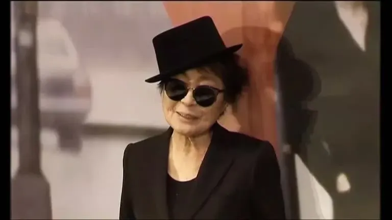 Yoko Ono presented an interactive exhibition at the Tate Modern in London