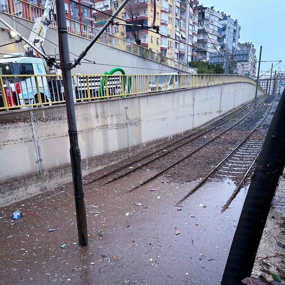 Наводнение обрушилось на юго-запад Турции, есть жертва