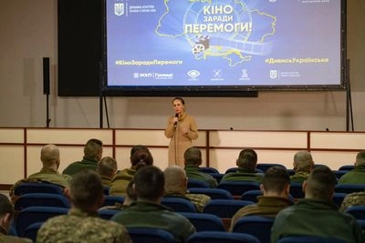 "Cinema for the sake of Victory!": a movie screening for the Guardsmen took place in Kyiv region