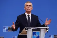Глава НАТО: после критики со стороны Трампа Европа заявила о готовности инвестировать в оборону 2% ВВП ежегодно