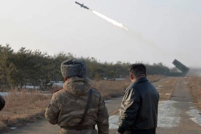 В КНДР испытали ракету класса "земля-корабль"
