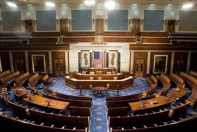 Палата представителей Конгресса США ушла на перерыв до 28 февраля