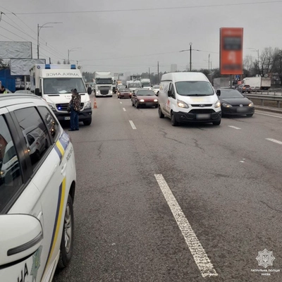 В Киеве произошло ДТП на Кольцевой дороге: движение транспорта затруднено