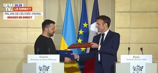 Macron and Zelensky sign bilateral security agreement between France and Ukraine