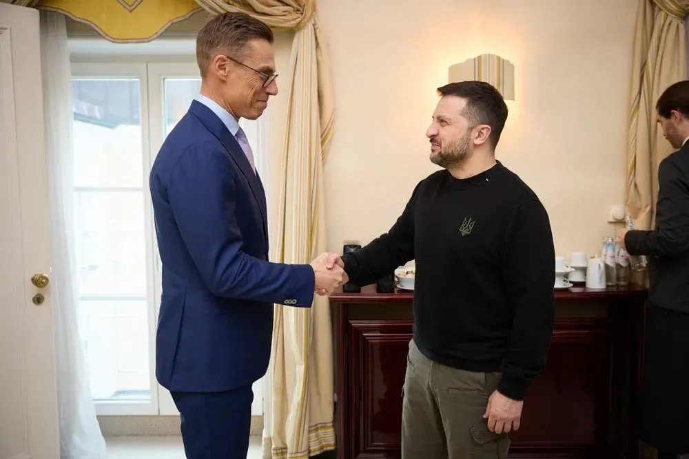situation-at-the-front-and-support-on-the-way-to-nato-zelenskyy-meets-with-president-elect-of-finland