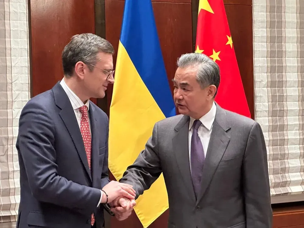 Кулеба встретился с главой МИД Китая: говорили о необходимости установления справедливого мира в Украине