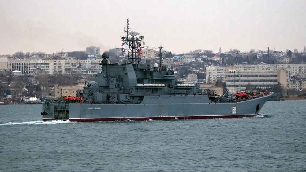 рф могла снять с должности командующего черноморского флота после уничтожения "цезаря куникова" - британская разведка
