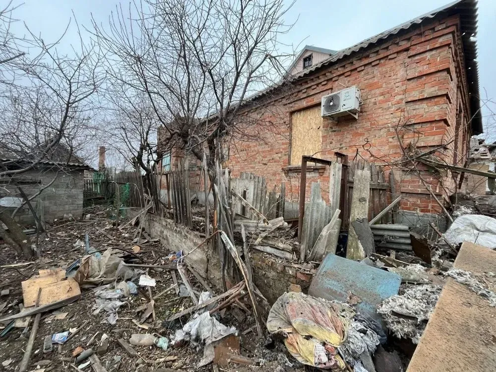 Днепропетровщина: россияне обстреляли Никопольщину, есть разрушения и раненые