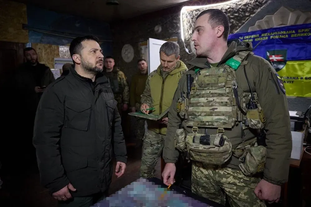 zelenskyy-visits-frontline-positions-of-fighters-in-kupiansk-sector