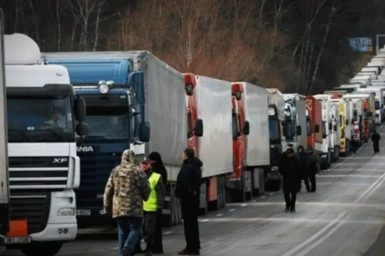 Кубраков о блокаде на границе с Польшей: ситуация может выйти из-под контроля