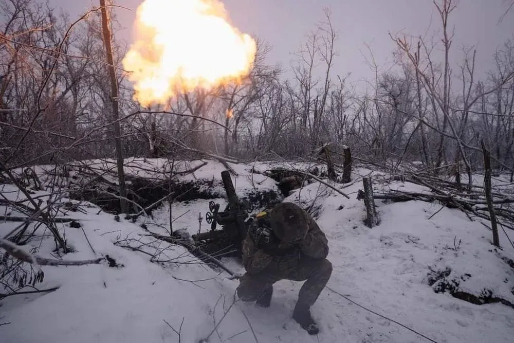 Генштаб: Сили оборони відбили понад 70 атак росіян, знищили два ворожі літаки і чотири БК окупантів