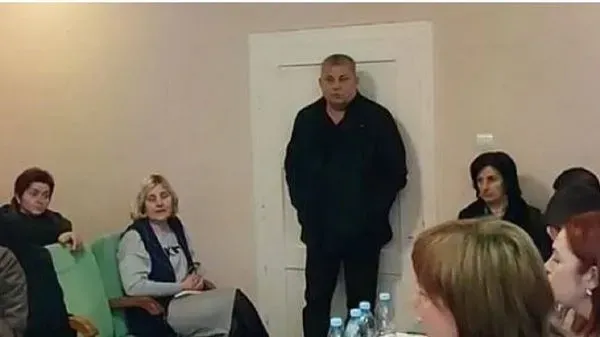 Подрыв гранат в сельсовете на Закарпатье: депутата Батрина перевели из больничной палаты в СИЗО - журналист