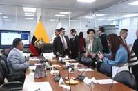 В МИД Эквадора заявили что не будут передавать ни Украине, ни России военную технику