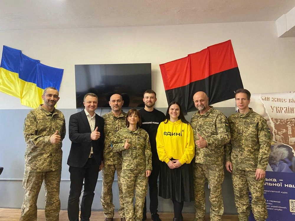 В Украине стартовали курсы для военнослужащих по совершенствованию государственного языка