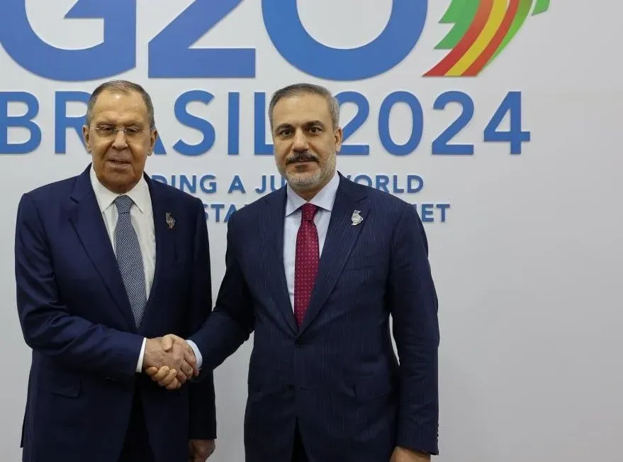 Министры иностранных дел Турции и РФ обсудили войну России в Украине и ситуацию в Газе на саммите G20