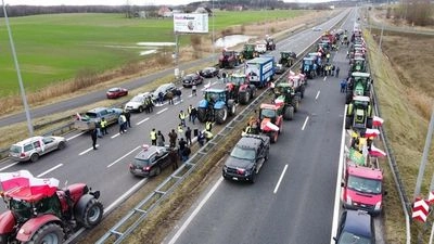 In Poland, farmers want to extend blockades to the western border