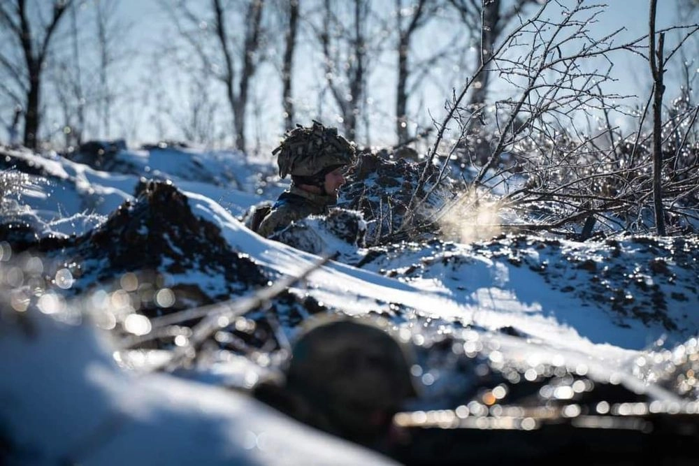 Russian troops shell Ukrainian positions in Donetsk region about 2 thousand times a day - RMA