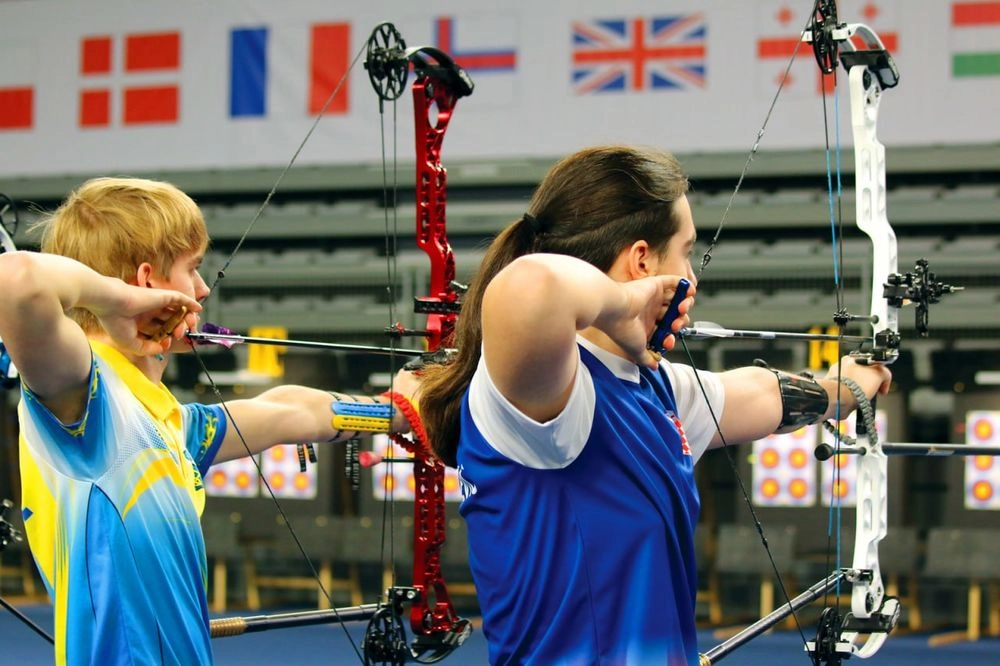 Ukrainian junior archery team wins bronze medal at the 2024 European Indoor Championships