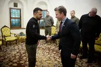   Обговорив оборонну співпрацю: Зеленський зустрівся з Міністром оборони Швеції