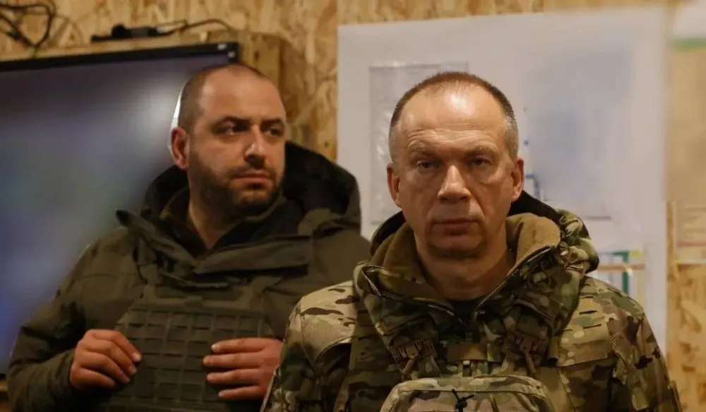 Сырский с Умеровым посетили командные пункты воинских частей и подразделения в районе ведения боевых действий