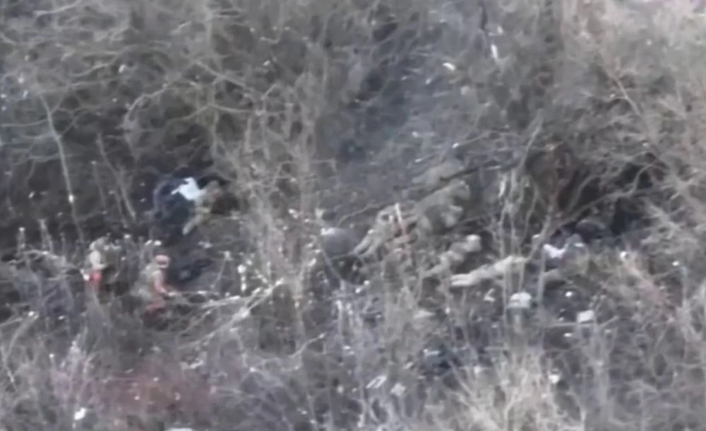 Окупанти розстріляли 9 українських військових на Бахмутському напрямку - DeepState