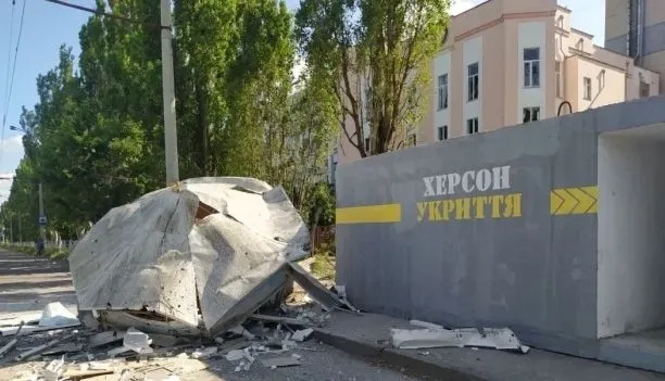 Explosions in Kherson, city under enemy fire