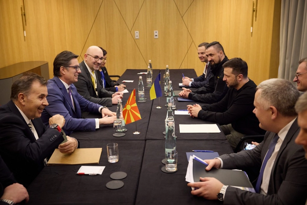 Zelenskyy discusses creation of hub for rehabilitation of military with President of North Macedonia