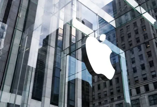 apple-shareholders-do-not-want-to-tell-the-public-about-the-companys-ai-experiments