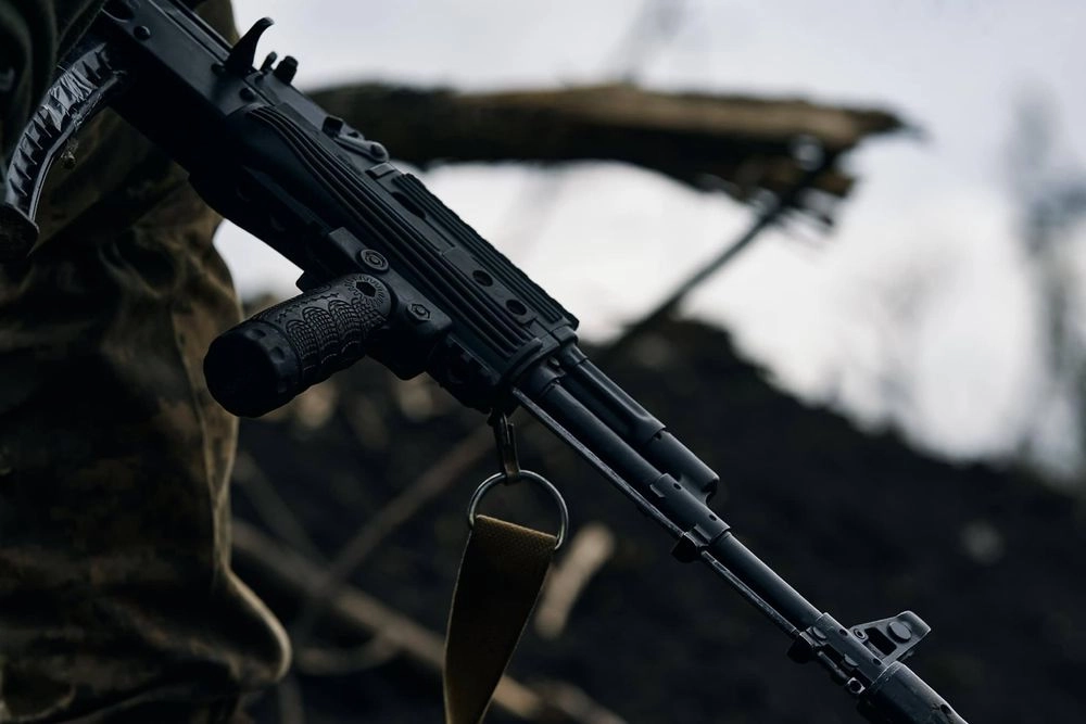 Глава МЗС Фінляндії пропонує використати прибутки від заморожених активів рф на зброю для України 