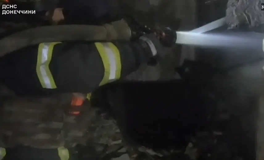 Rescuers save a man in Kostiantynivka, Donetsk region, while eliminating the consequences of shelling
