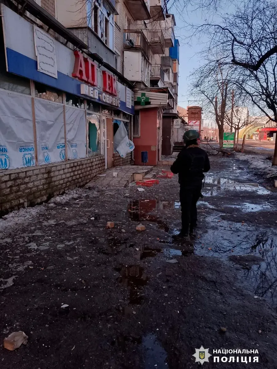 Окупанти масовано обстріляли Вовчанськ на Харківщині: є поранений