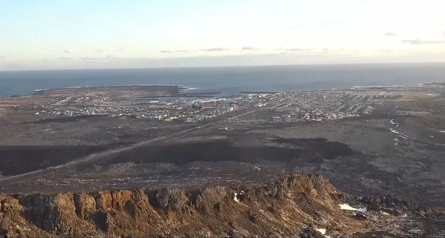 v-islandii-evakuiuvaly-misto-cherez-zahrozu-vyverzhennia-vulkana