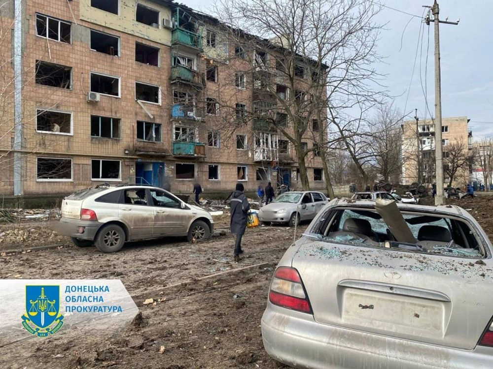 Російські ракетні обстріли поранили п'ятьох цивільних у Мирнограді та Покровську на Донеччині