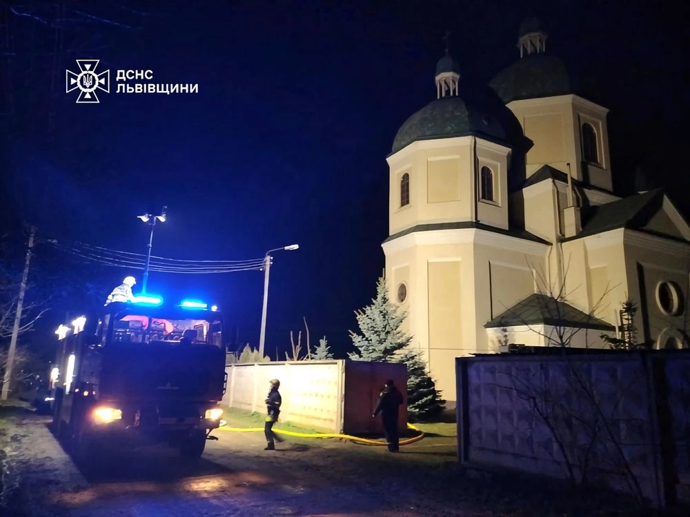 У Бродах на Львівщині виникла пожежа у церкві УГКЦ