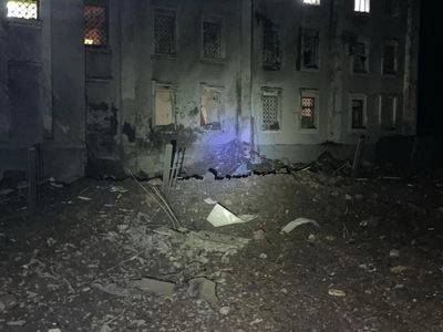 росіяни вночі вдарили ракетами по Покровську на Донеччині: є поранений та руйнування 