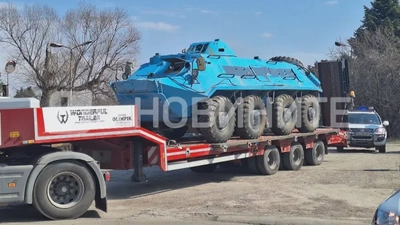 Болгария начала передачу Украине бронетранспортеров БТР-60 - СМИ