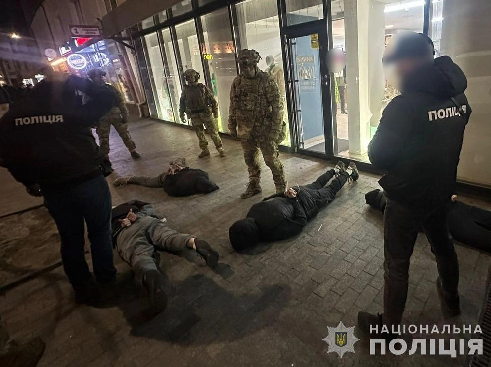 Vinnytsia city detains criminals who demanded 7 thousand dollars of non-existent debt