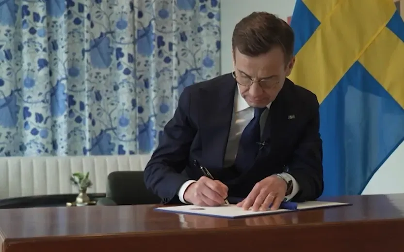 swedish-prime-minister-signs-documents-on-the-countrys-accession-to-nato