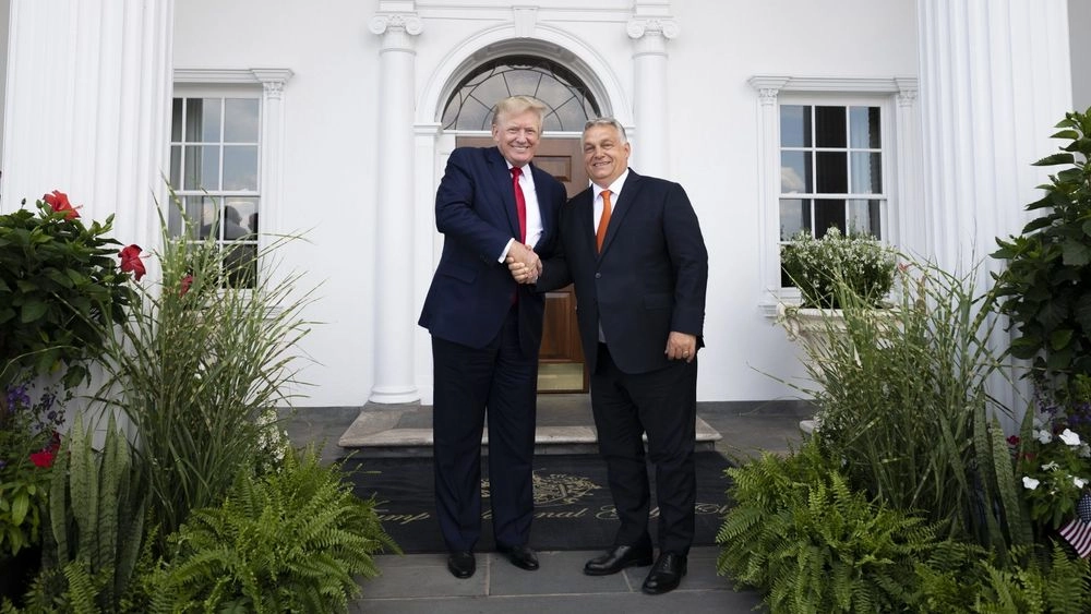 Trump hosts Orban at his Florida estate