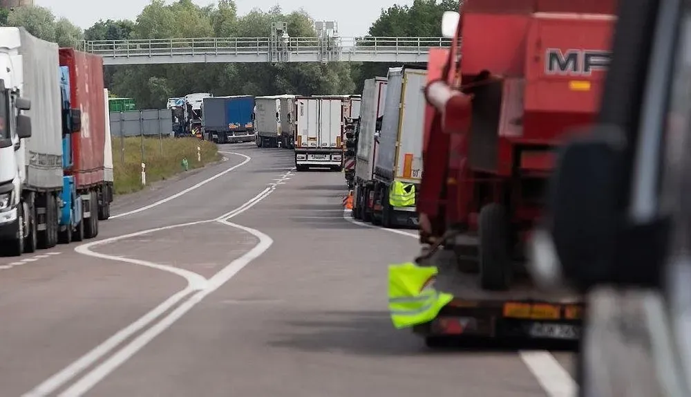 blockade-on-the-border-with-poland-protesters-decided-to-temporarily-stop-blocking-the-krakivets-checkpoint-demchenko